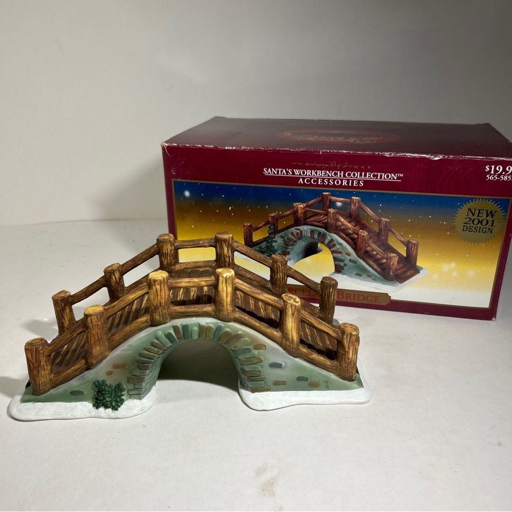 Vtg 2001 Santas Workbench 8”x3” Porcelain Bridge Snow Scene Christmas w/Box